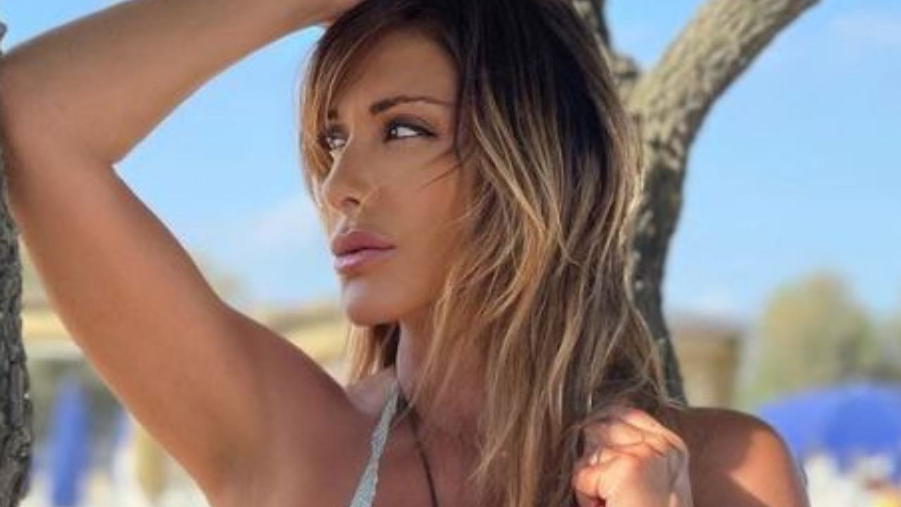 Sabrina Salerno Costume Albero