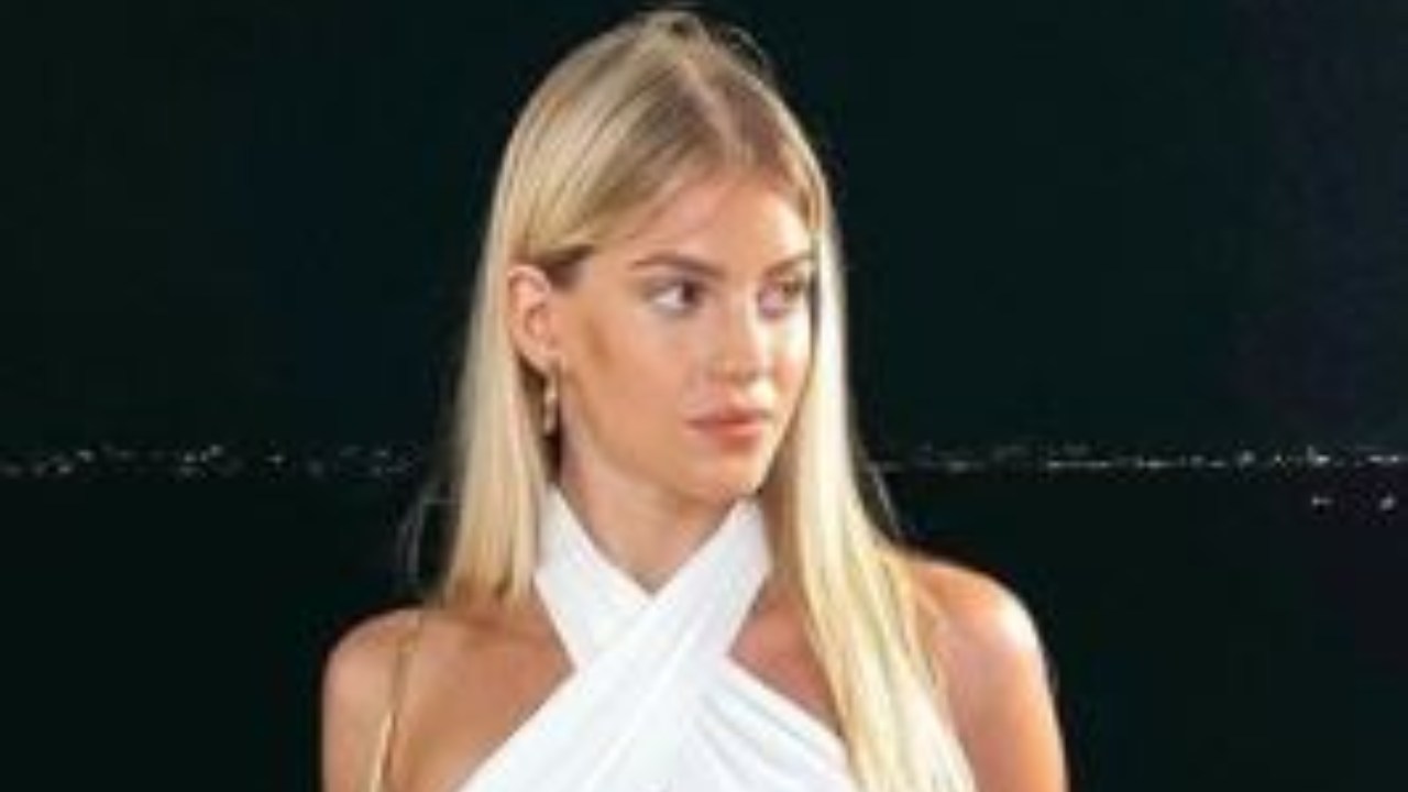 Sara Croce Passerella Costume