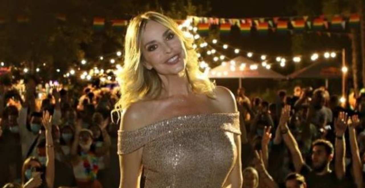 Stefania Orlando bellissima