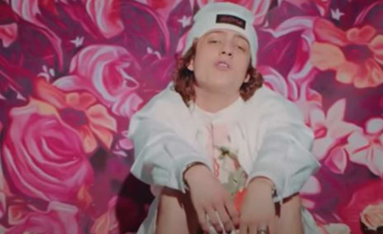 Sangiovanni videoclip Malibu