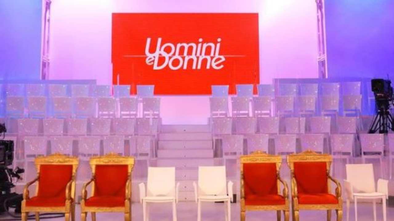 Uomini e Donne studio