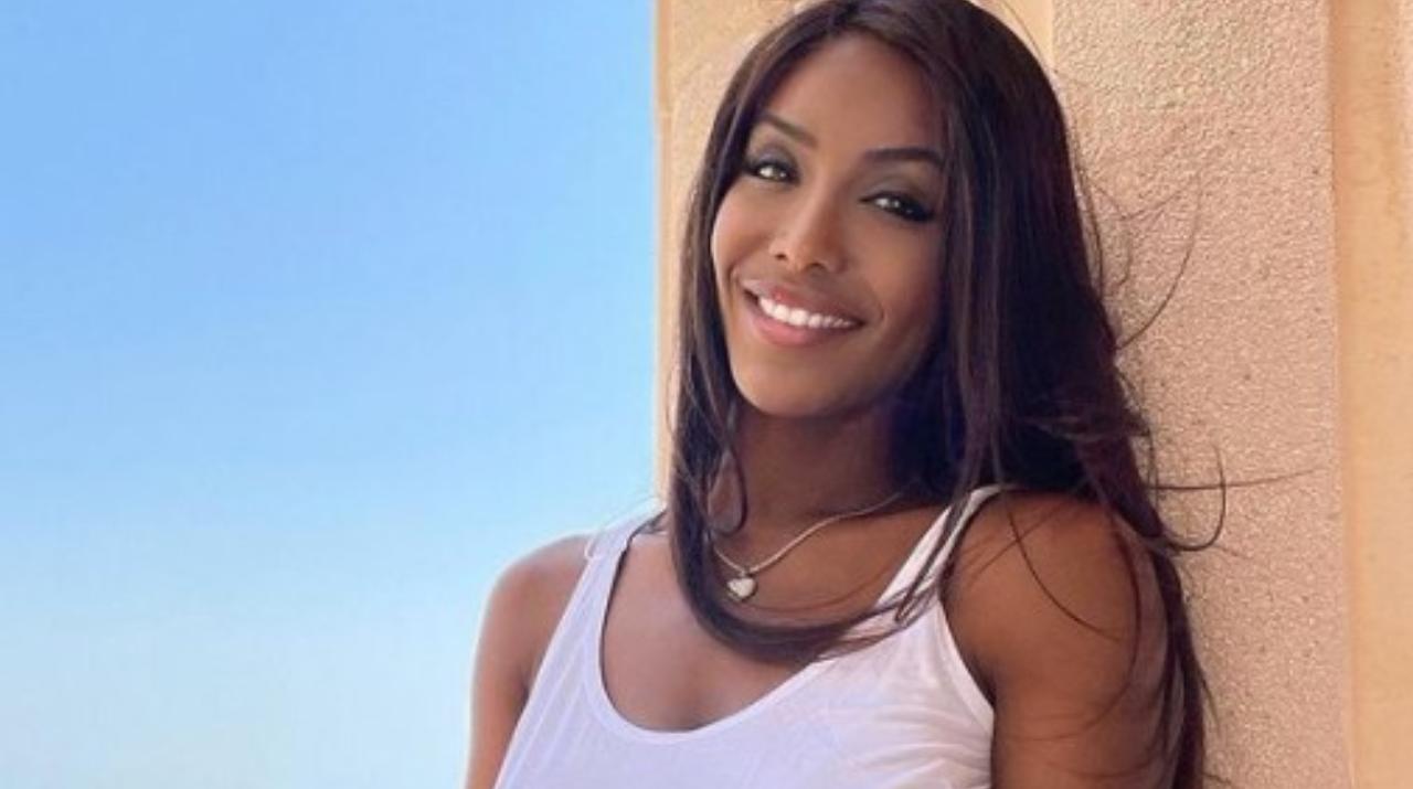 Ainett Stephens sorridente