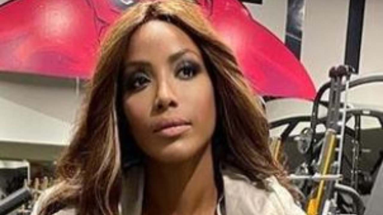 Ainett Stephens Commuove Parole Afghanistan