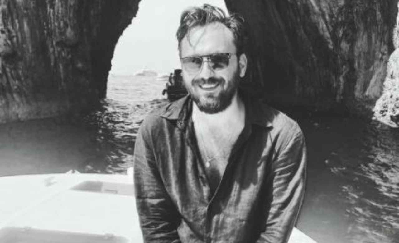 Cesare Cremonini bianco e nero