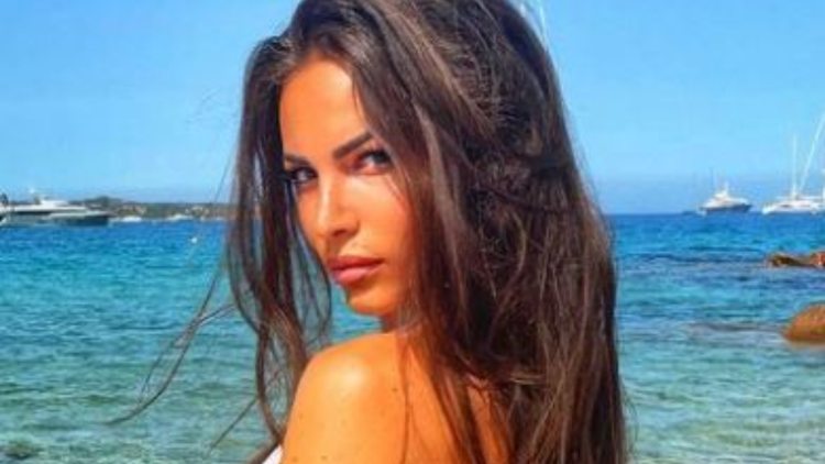 Tatiana Bernardi Lato Posteriore Rete