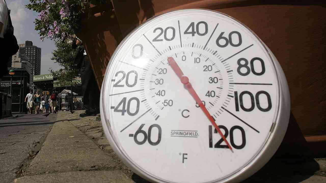 Temperature in aumento fake news