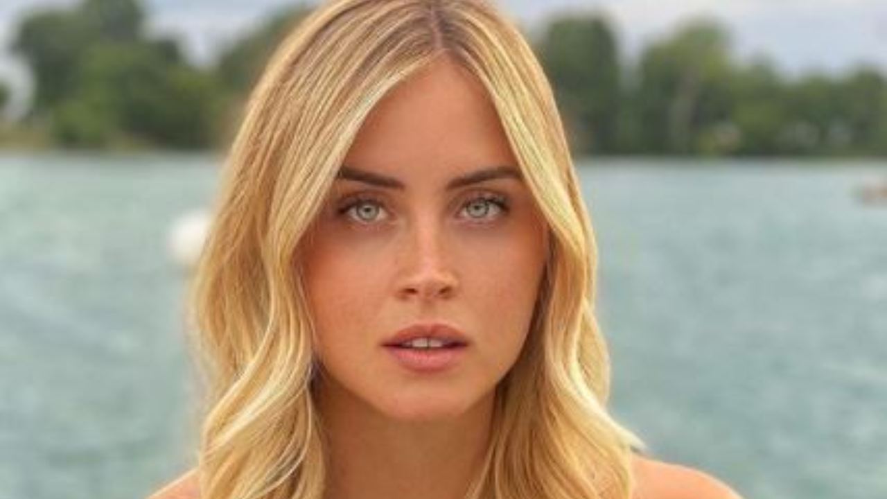 Valentina Ferragni Tramonto Vestito Viola