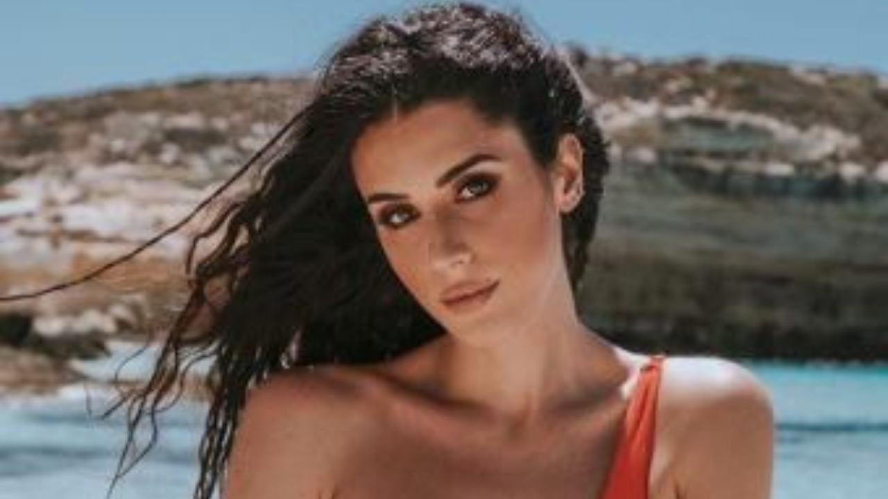 Valentina Vignali Sotto Al Sole