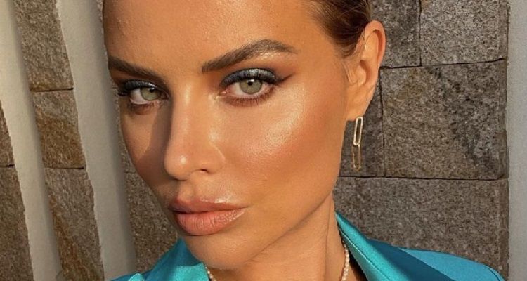 Veronia Ferraro seria