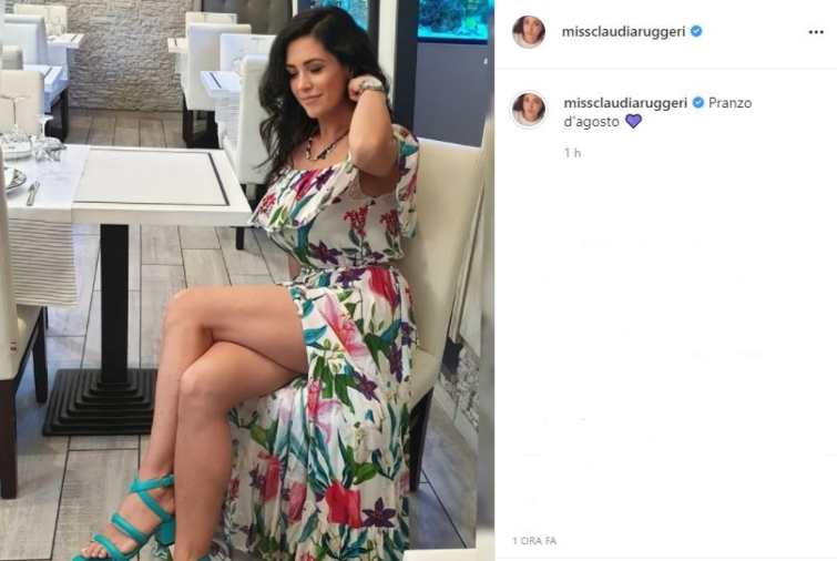 Claudia Ruggeri vestito a fiori