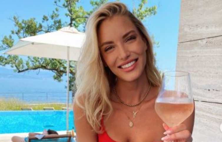 Ema Kovac dedica da Dayane Mello