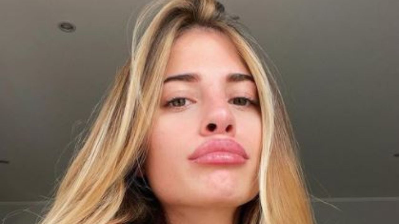 Chiara Nasti Video Toppino Striminzito