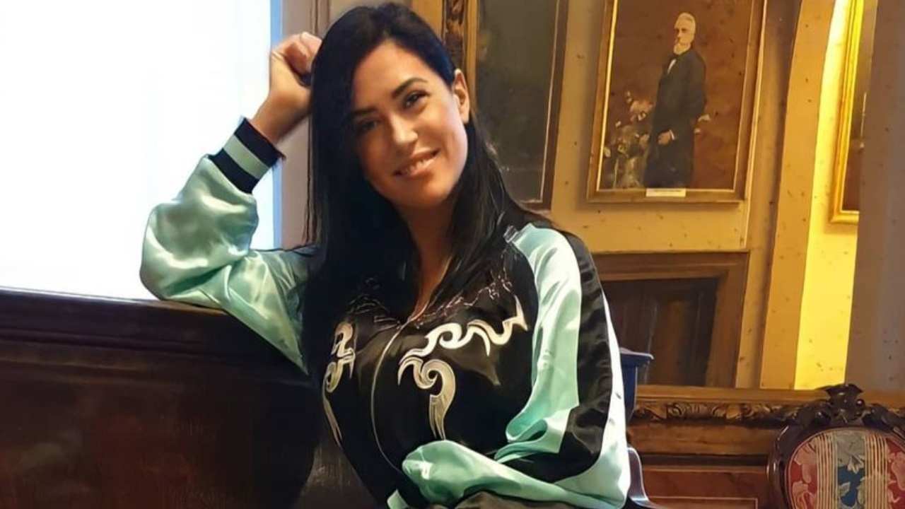 Claudia Ruggeri in posa