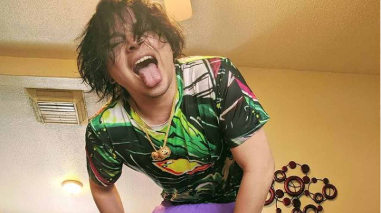 Dan Sur ed il gesto folle ai capelli