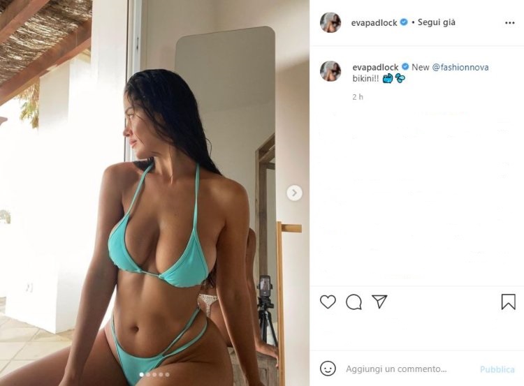 Eva Padlock Bikini Lato Posteriore 