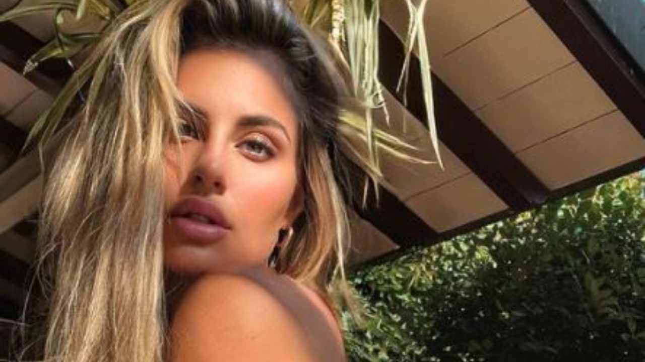 Francesca Brambilla Mostra Curve Costume