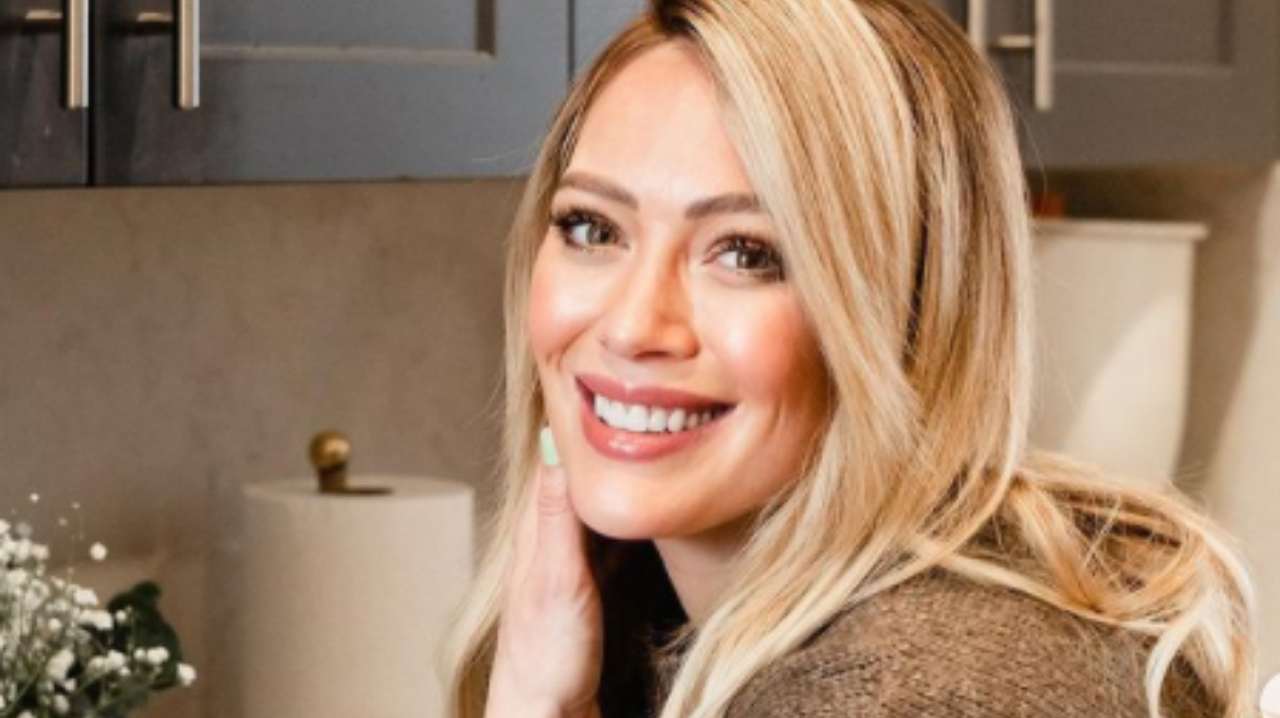 Hilary Duff sorridente