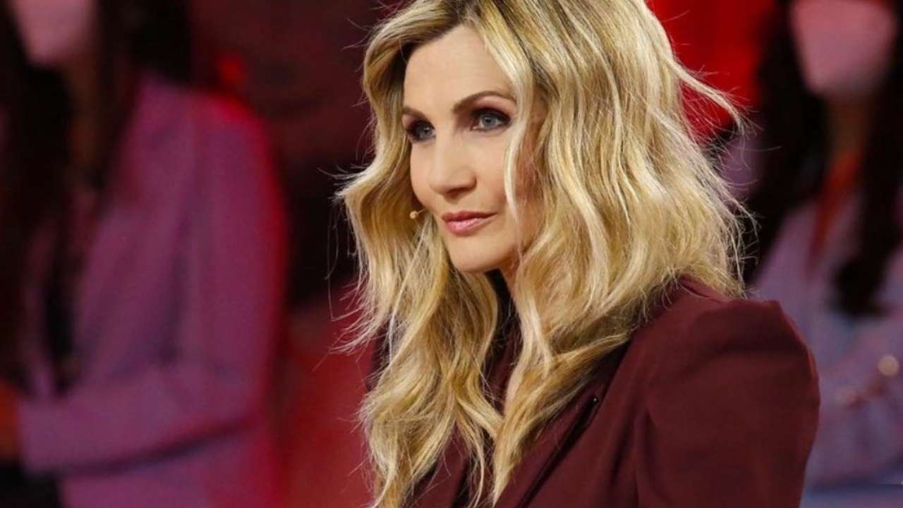 Lorella Cuccarini vaccino