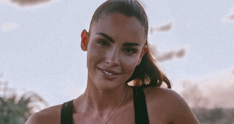 Lucia Javorcekova sorriso