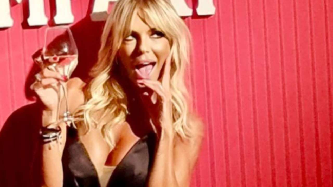 Matilde Brandi sensuale