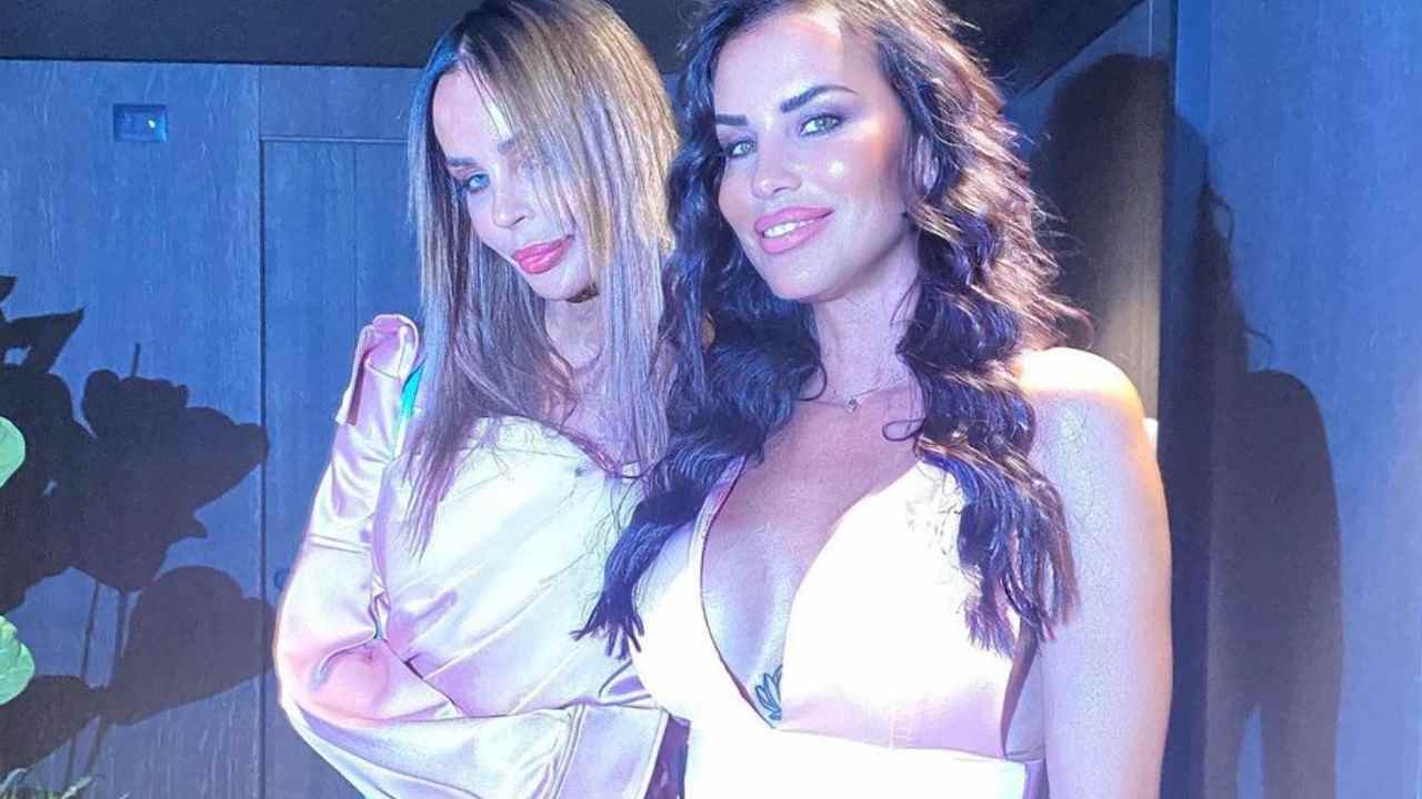 Nina Moric e Antonella Mosetti sensuali