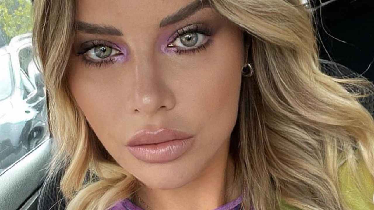 Veronica Ferraro selfie