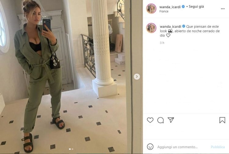 Wanda Nara Vestito Esplosivo Décolleté Aperto 