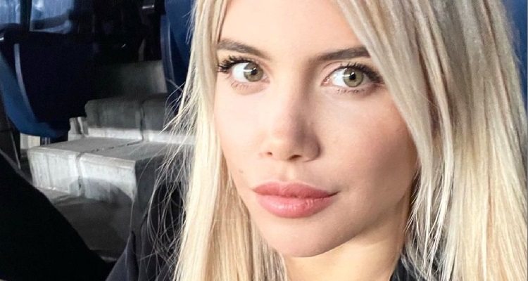 Wanda Nara selfie