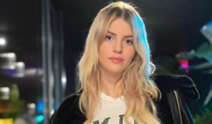 Sara Croce