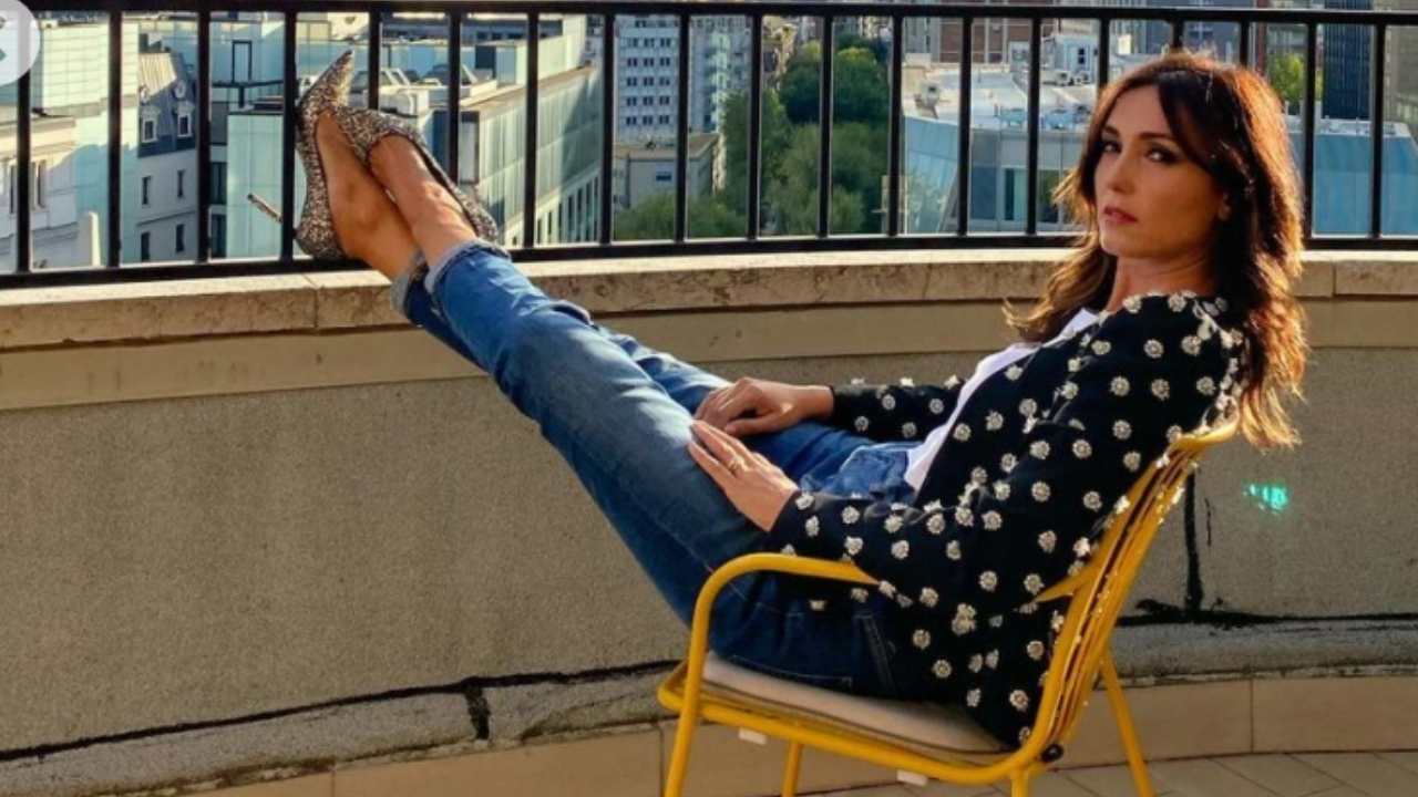Caterina Balivo in terrazza