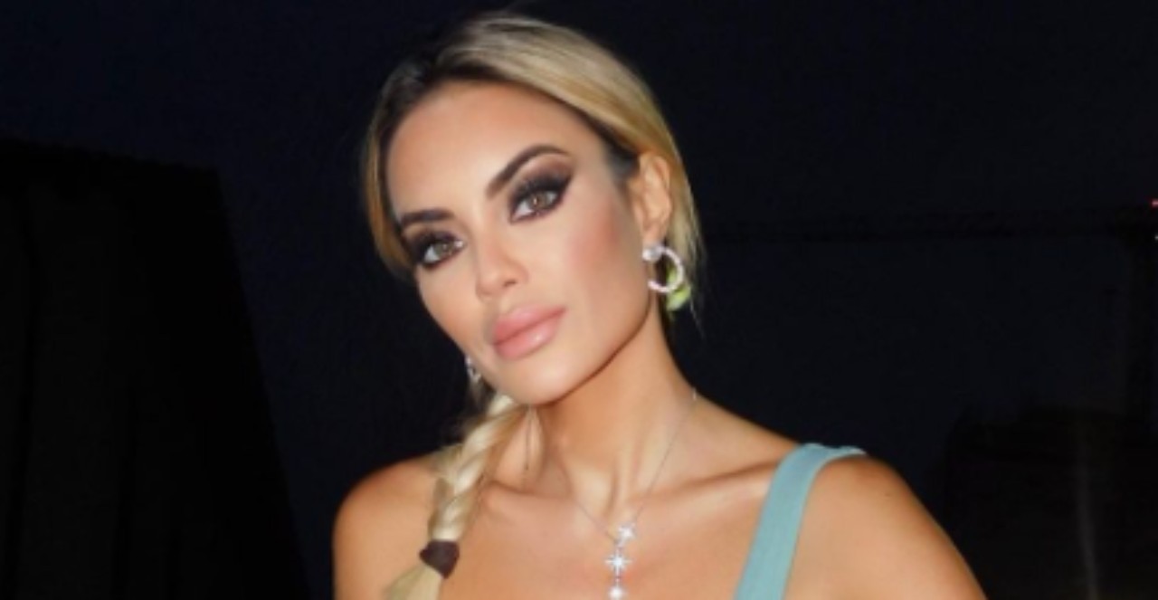 Elena Morali sguardo ipnotico