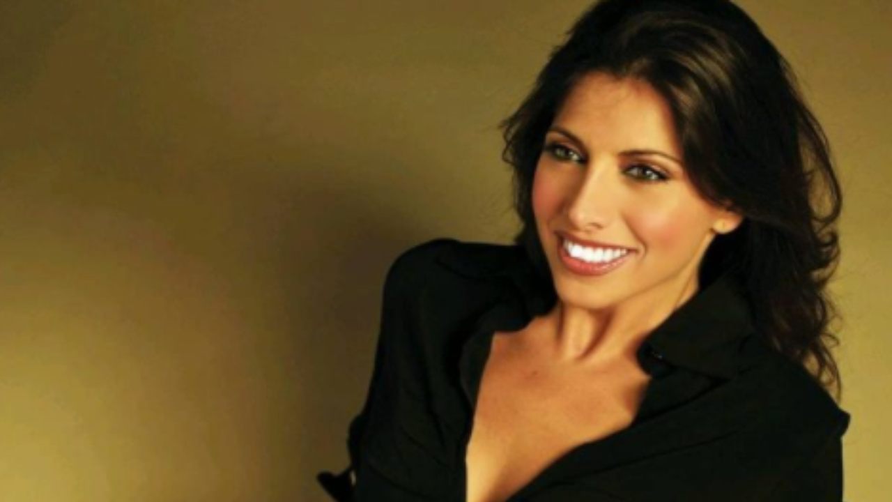 Emanuela Tittocchia sorridente