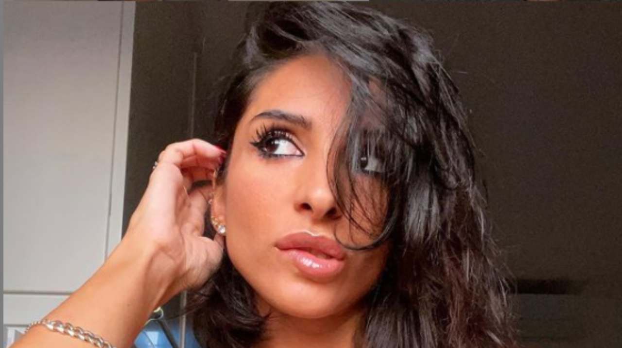 Erica Piamonte capelli mossi