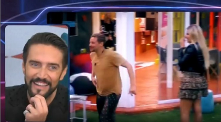 L'attore durante la puntata