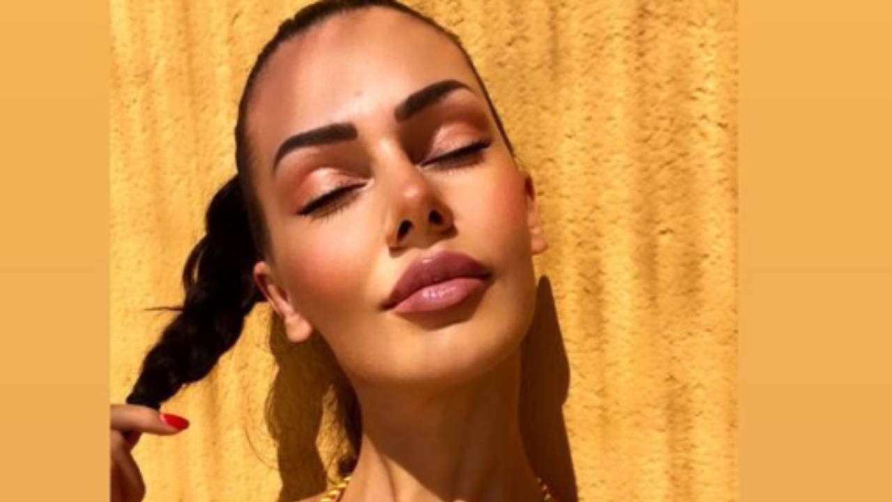 Primo piano di Erjona Sulejmani