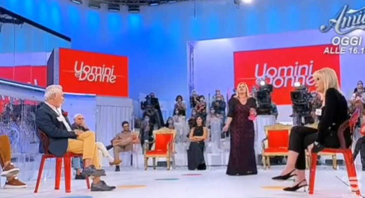 Tina sbotta in studio