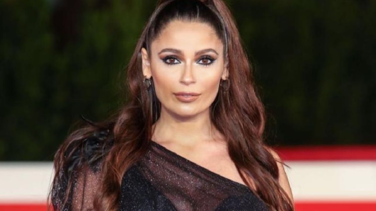 Alessia Macari in posa