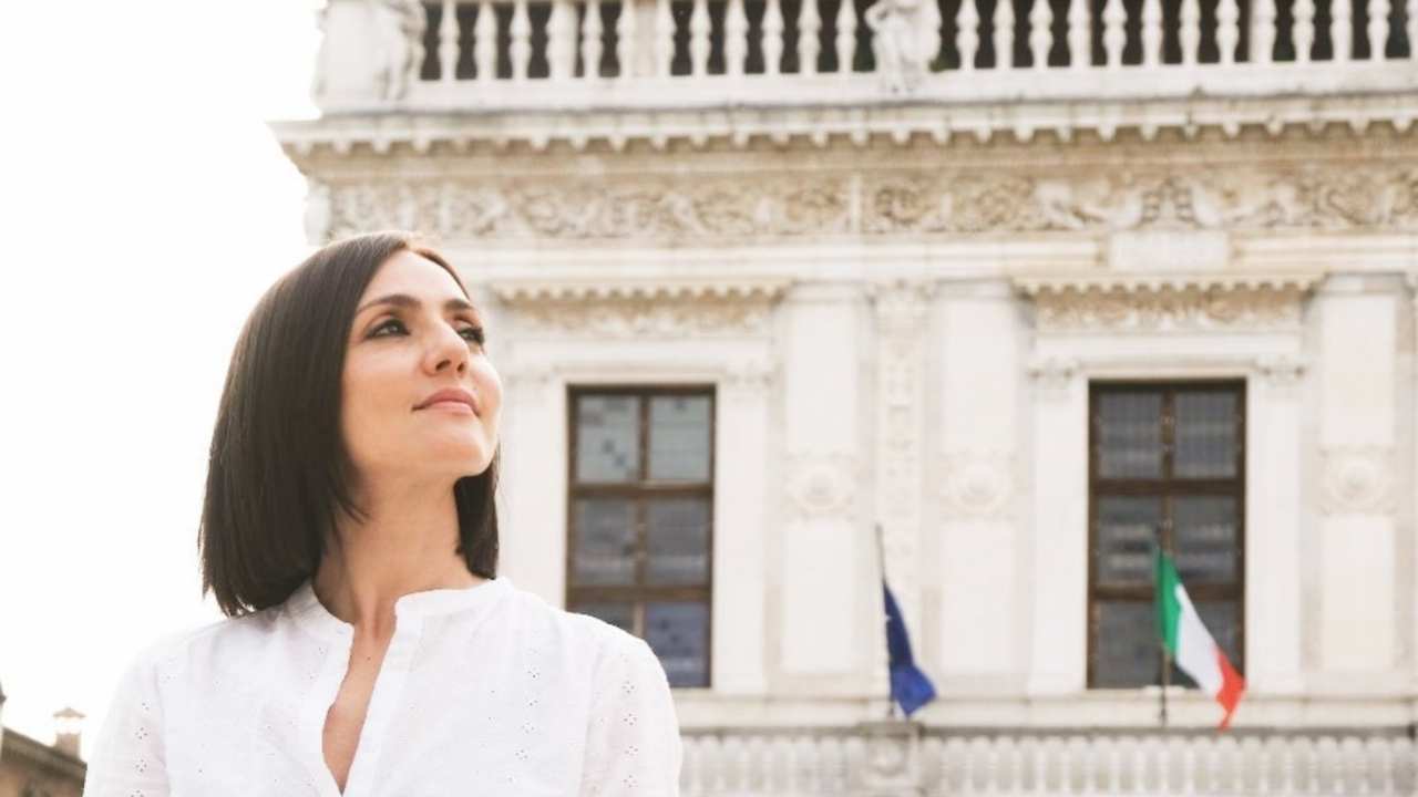 Ambra e Allegri, il gelo tra loro