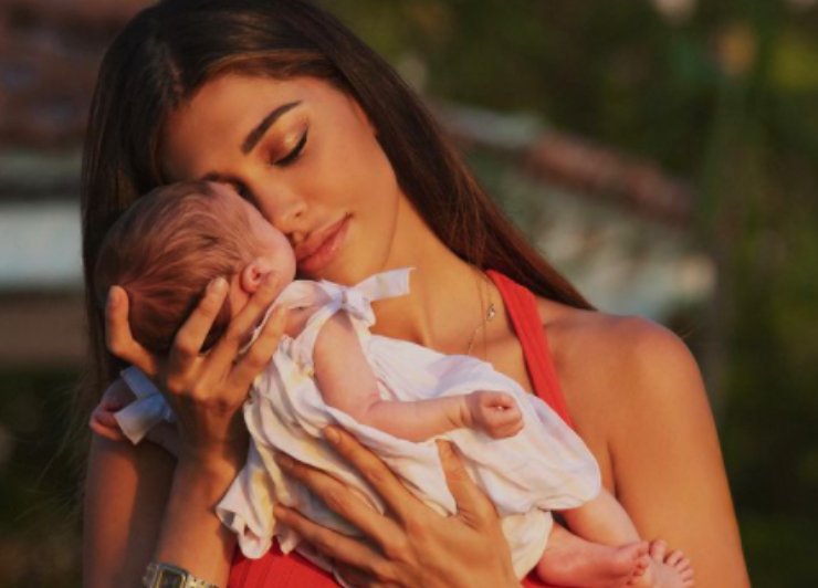 Belen e la sua piccola