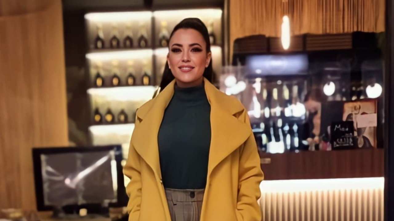 Claudia Ruggeri e l'outfit esplosivo