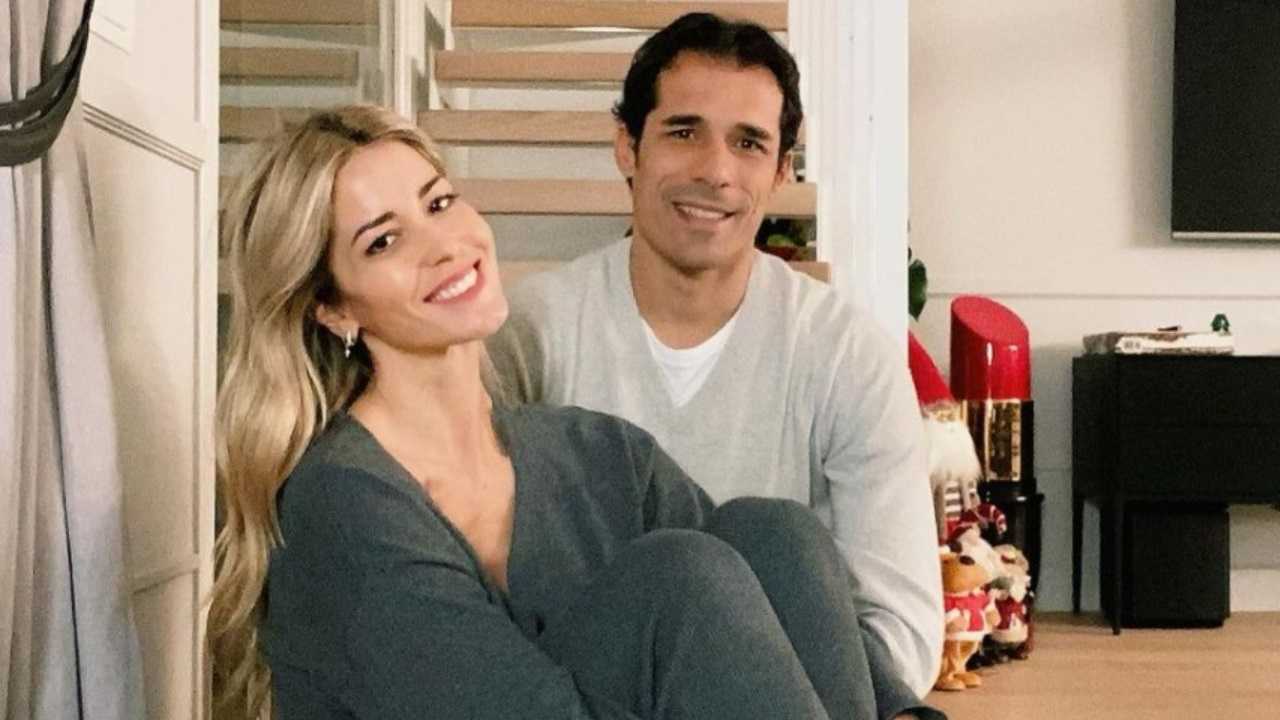 Elena Santarelli e Bernardo Corradi selfie