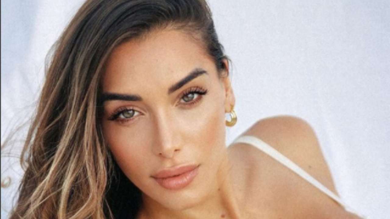 Elisa De Panicis primo piano