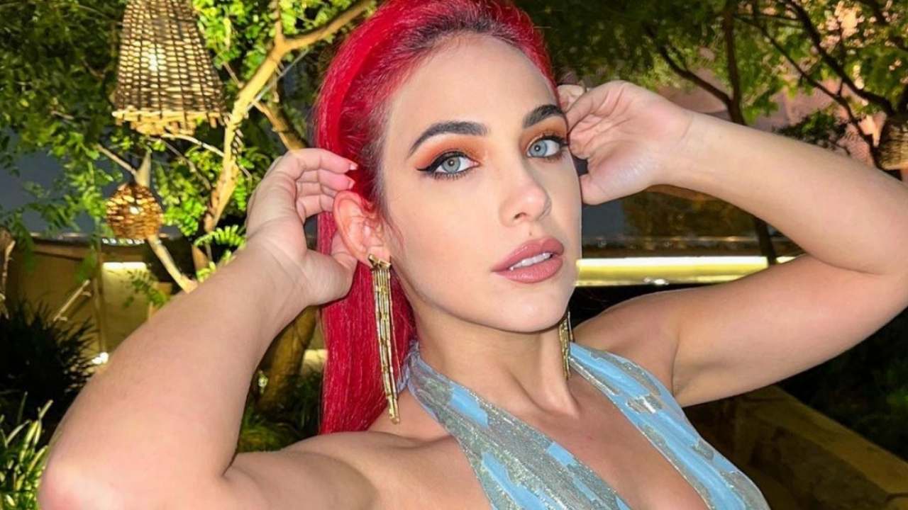 Himorta e la foto in costume