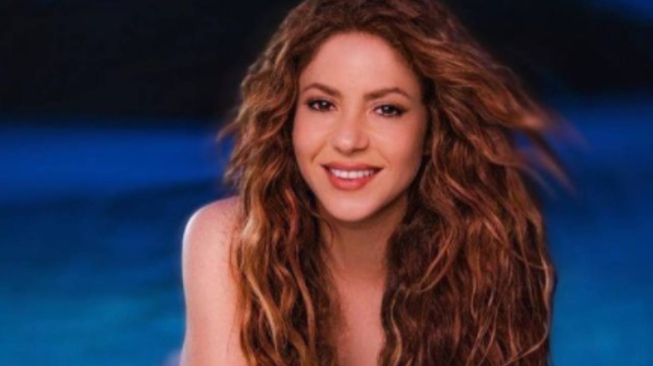 Shakira sorridente