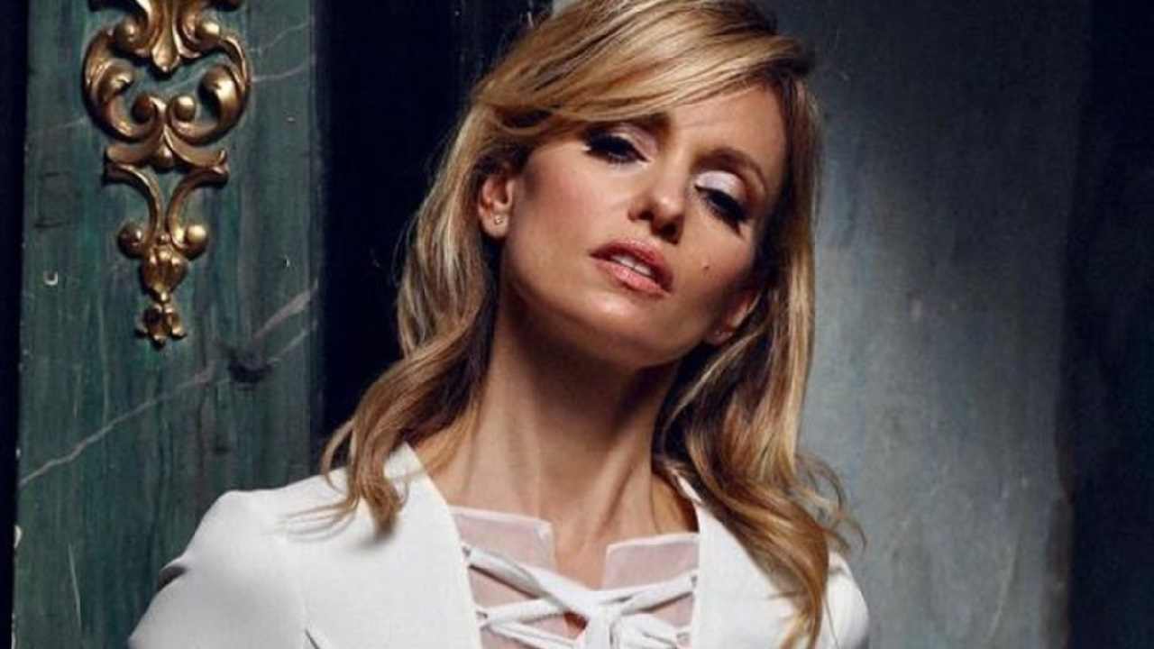 Justine Mattera seducente