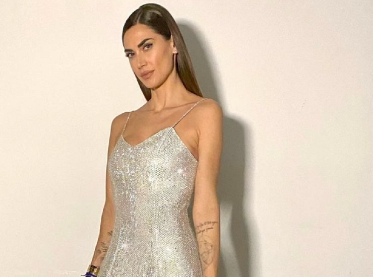 Melissa Satta sguardo profondo