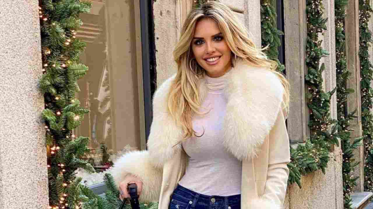 Michela Persico in posa