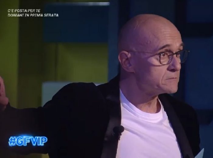 GF Vip Furia Signorini Perdete Voi La Faccia Arriva Comunicato 