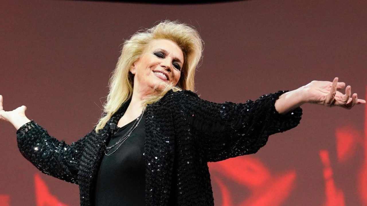 Iva Zanicchi prima di Sanremo 2022 Amore (1)