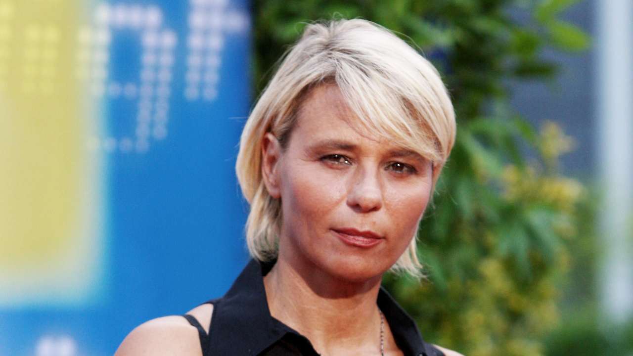 Maria De Filippi C'è posta per te sguardo